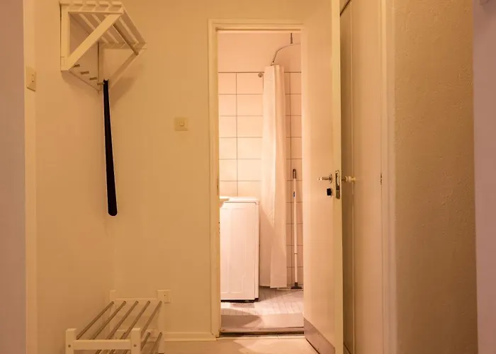 Апартаменты Cozy By The Sea 2 Free Private Parking